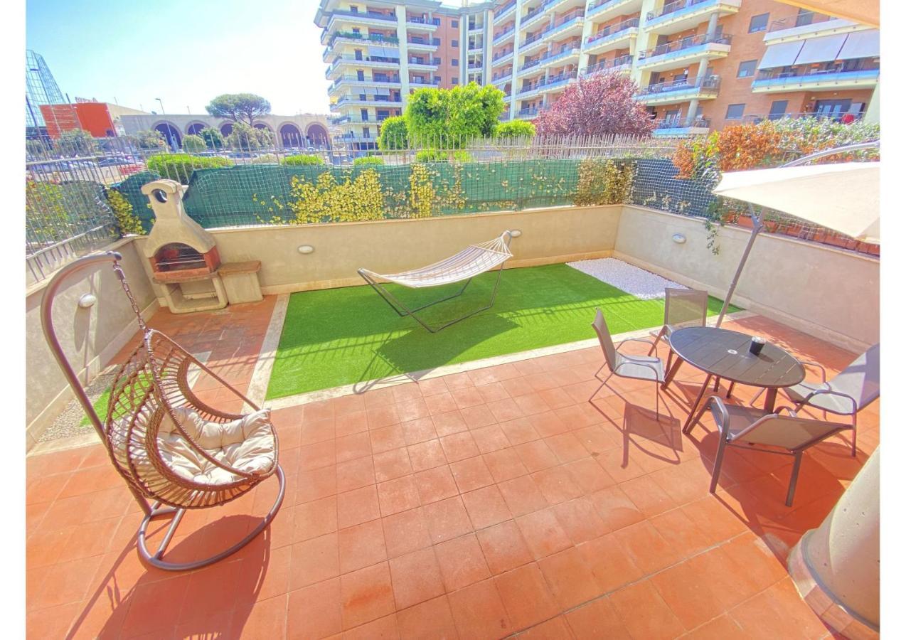 Sun Nest Apartment - Terrace & Garage Fiumicino Extérieur photo
